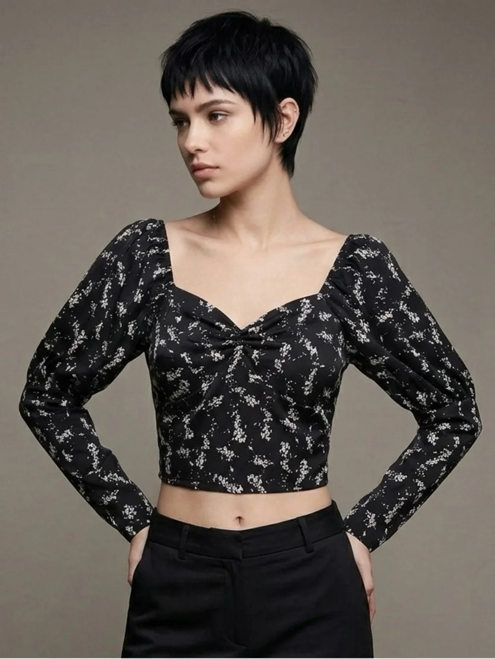 Anthropologie Floral Sweetheart Neck Puff‎ Sleeve Top, Black/White, Size XS